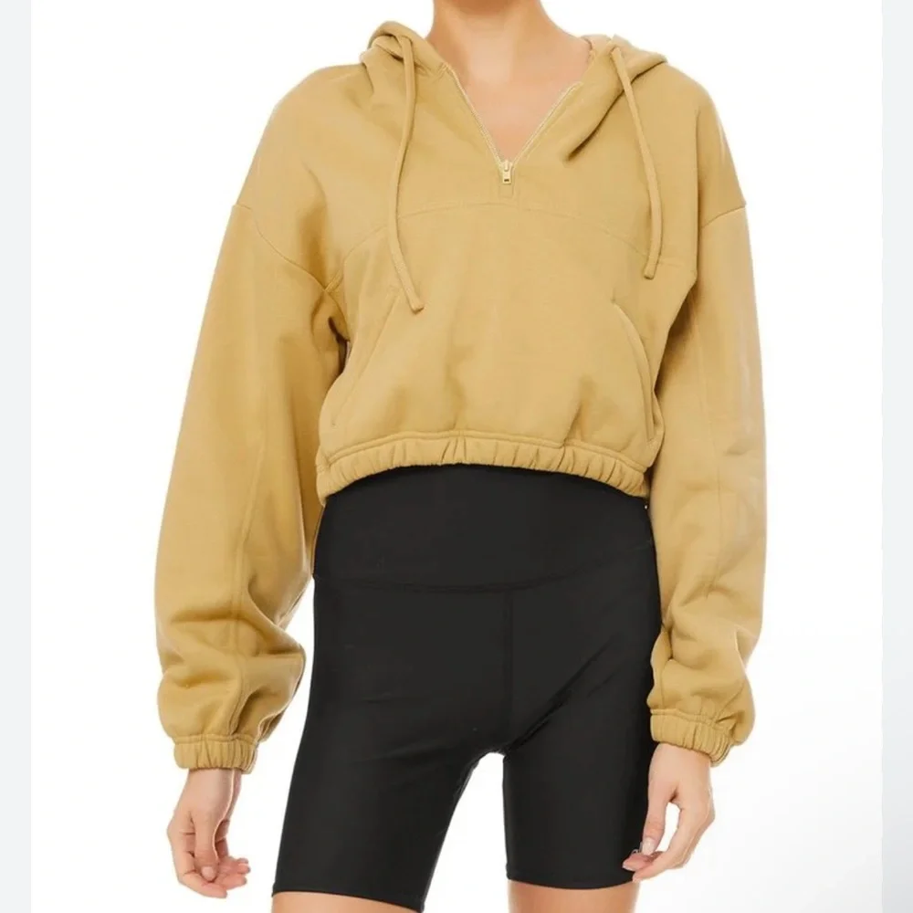 ALO Stadium Half Zip Hoodie in Mustard Yellow‎ Size Small